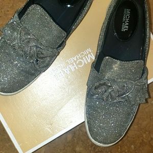 Micheal kors sparkle gold shoes